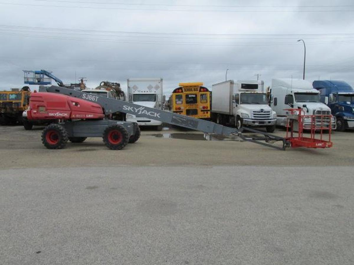 Used 2014 Skyjack SJ66T boom lift