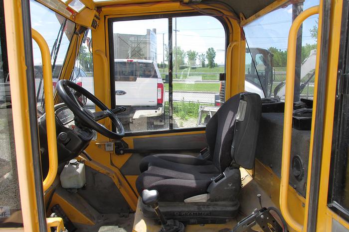 Used 2014 Loadlifter Laborer 10000 4x4 fork lift 9000 lb lift