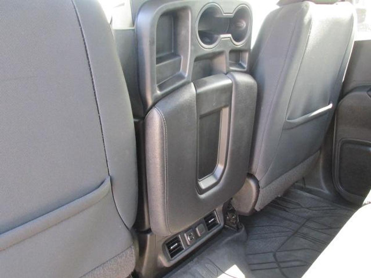 Used 2022 Chevrolet Silverado LT Crew Cab 4x4 6.6 L Gas