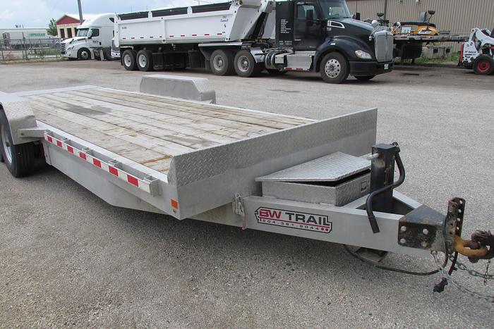 Used 2023 BW Trailers 82" x 22 ft aluminum tilt deck equipment trailer