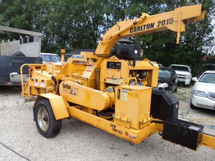Used 2010 Carlton OX 2015 wood chipper 15 in wood chipper