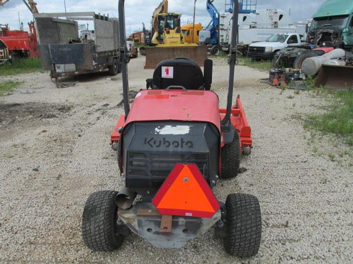 Used 2014 Kubota F3990 Front mount 72 in mower 4x4 diesel powered
