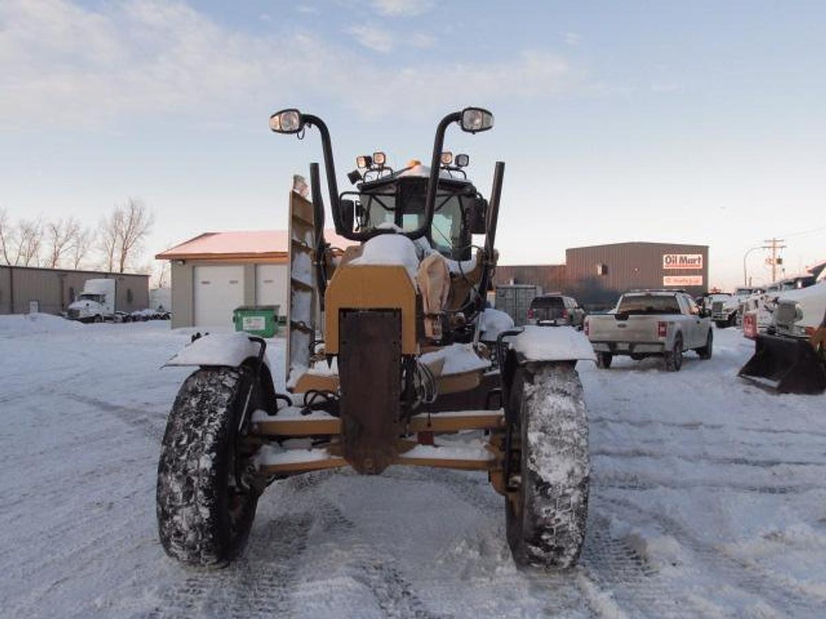 Used 2015 Caterpillar 160M VHP Plus Grader with snow wing very nice
