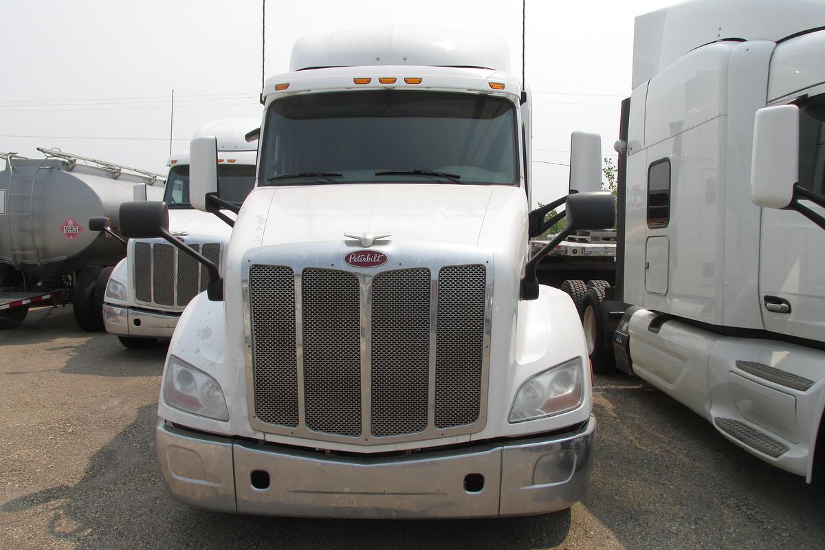 Used 2019 Peterbilt 579