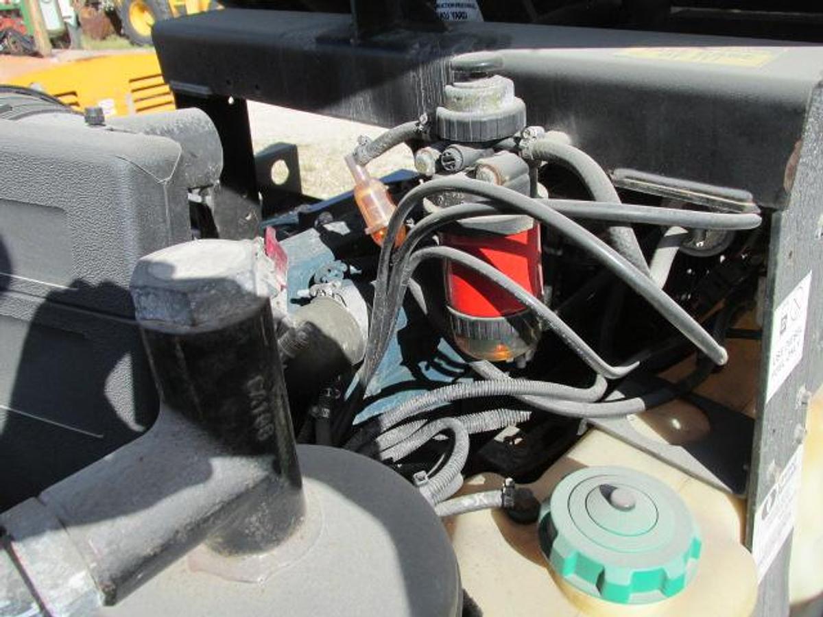 Used 2016 Doosan 185 CFM air compressor