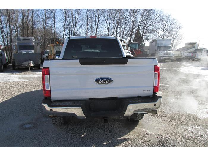 Used 2017 Ford F-250 HD Series Crew Cab