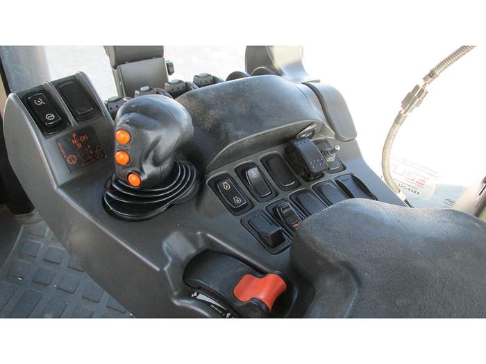 Used 2017 Challenger MT865E