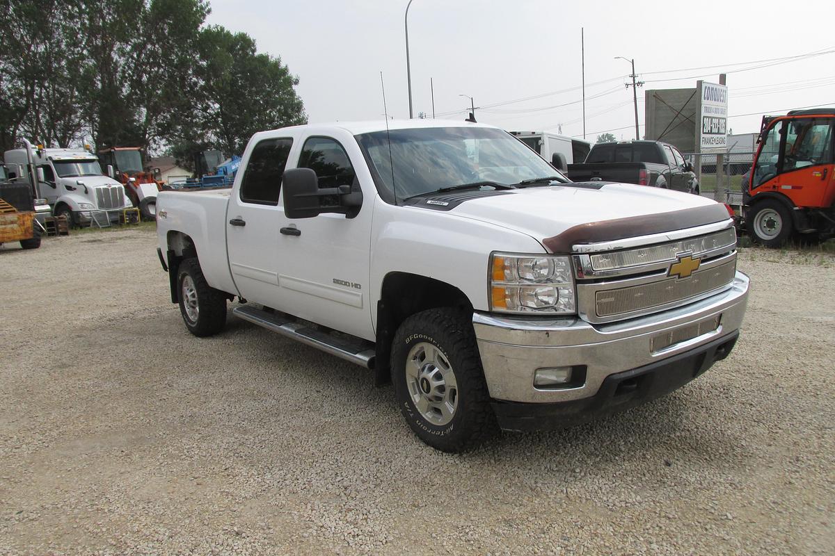 Used 2014 Chevrolet Silverado 2500 crew cab 4x4