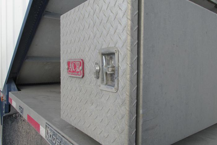 Used 2024 Lode King Super B grain trailer with pup