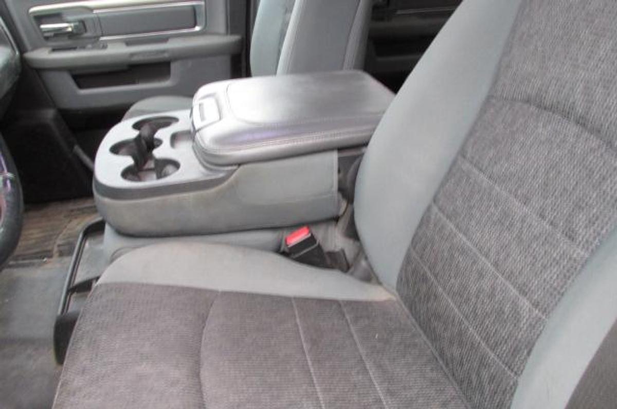 Used 2018 Ram 2500 Crew Cab SLT 4x4 6.4 L v8 Hemi