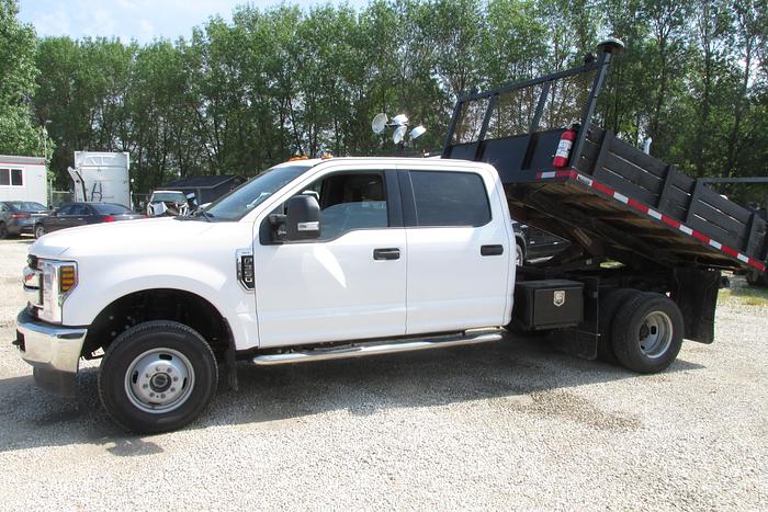 Used 2019 Ford F 350 Crew Cab 4x4 Dually with dump box
