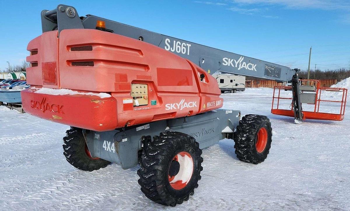 Used 2014 Skyjack SJ66T boom lift 