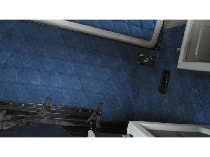 Used 2007 Freightliner Classic 120