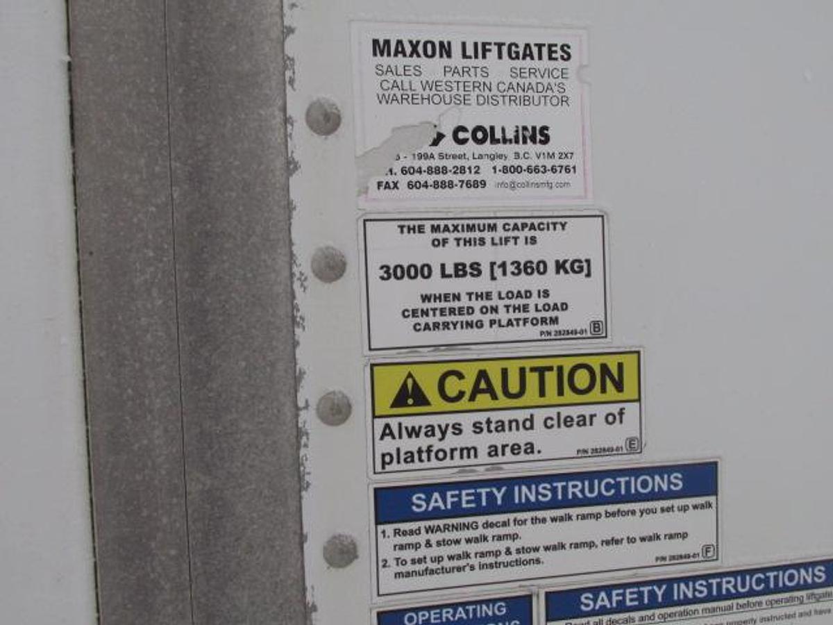 Used 2017 Kenworth T 370 with 24 ft Van body with tailgate