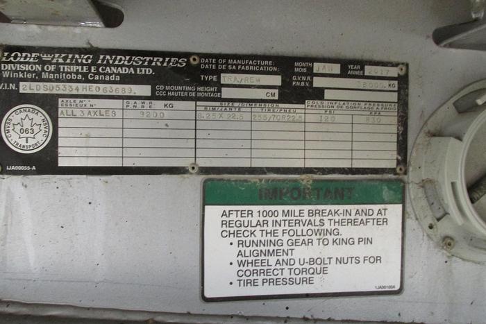 Used 2017 Lode King 53 ft step deck recovery trailer tridem