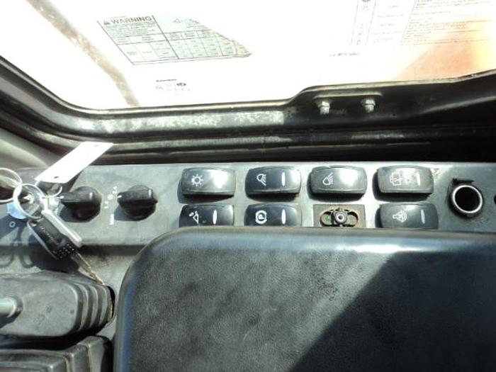 Used 2014 Doosan DL 200