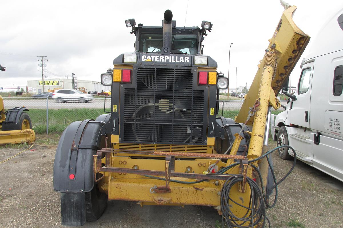 Used 2015 Caterpillar 160M VHP Plus Grader with snow wing very nice