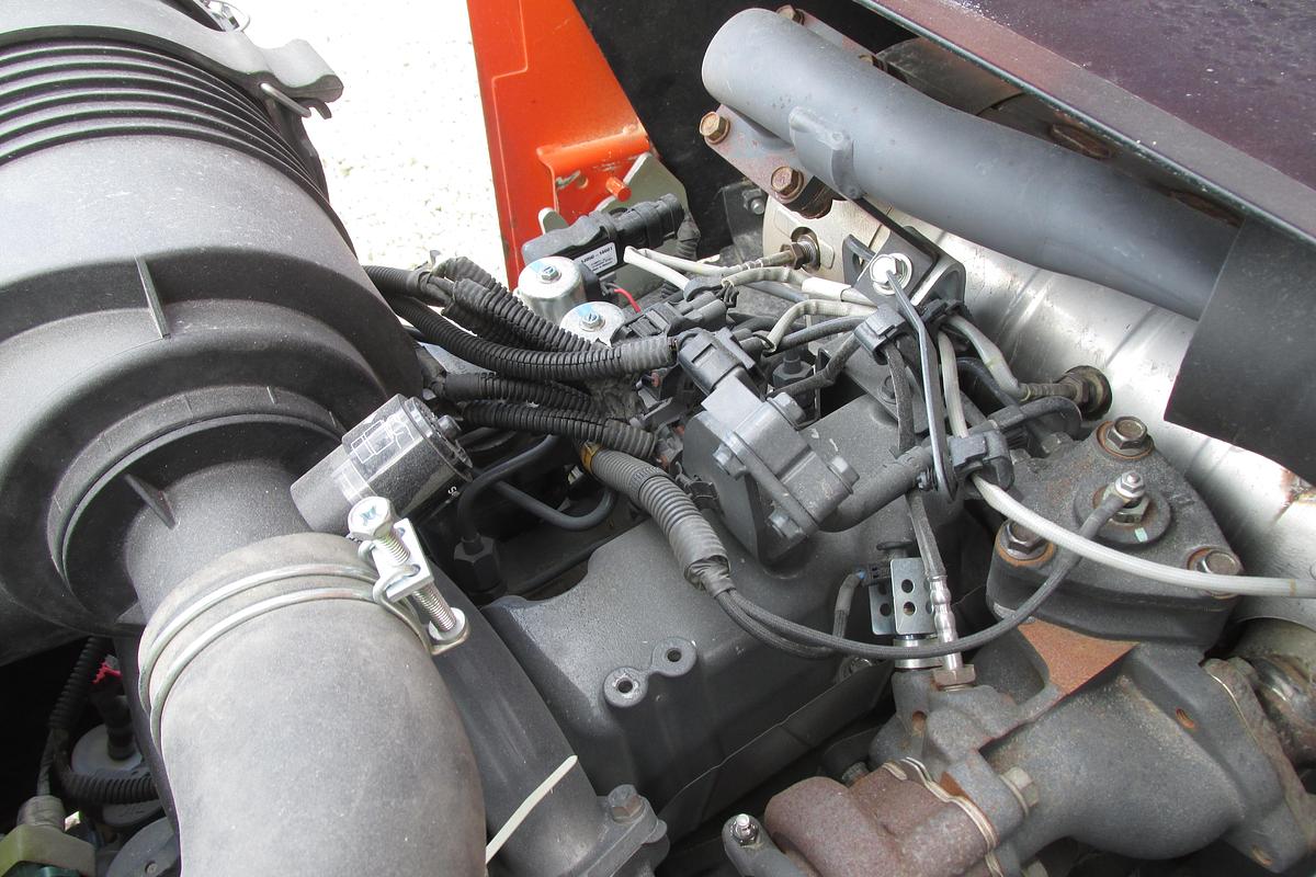 Used 2016 Kubota F 3990 4x4 mower with 72" deck