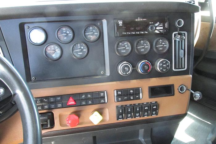 Used 2018 Freightliner Cascadia DD 15 505 hp