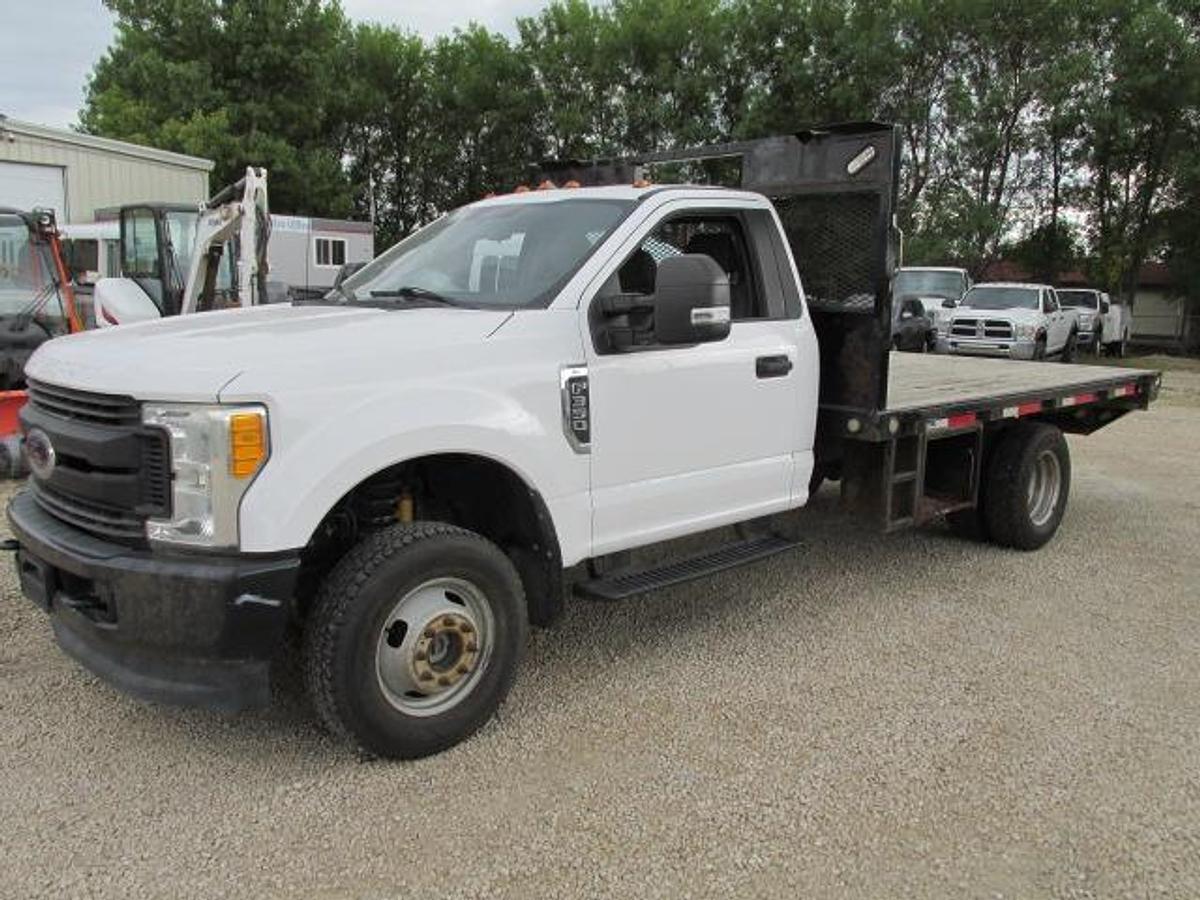 Used 2017 Ford F350 Regular Cab 4x4 with 12 ft deck