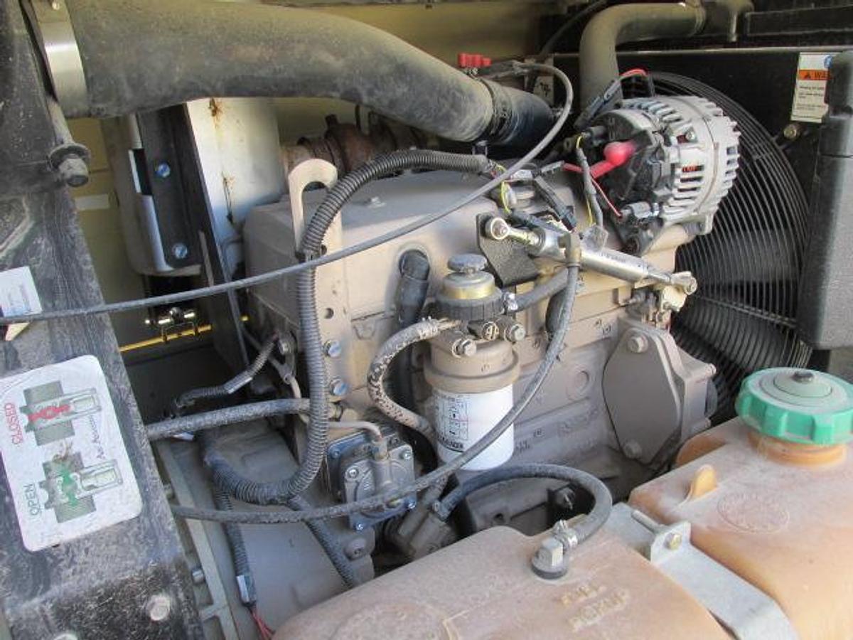 Used 2016 Doosan 185 CFM air compressor