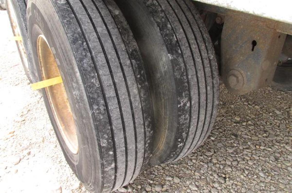 Used 2019 Vanguard Tandem Heated Van trailer