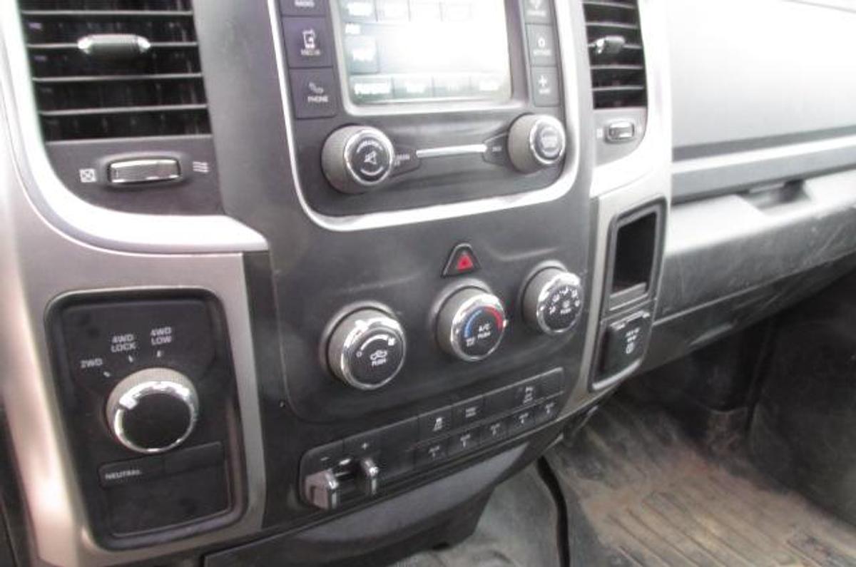 Used 2018 Ram 2500 Crew Cab SLT 4x4 6.4 L v8 Hemi