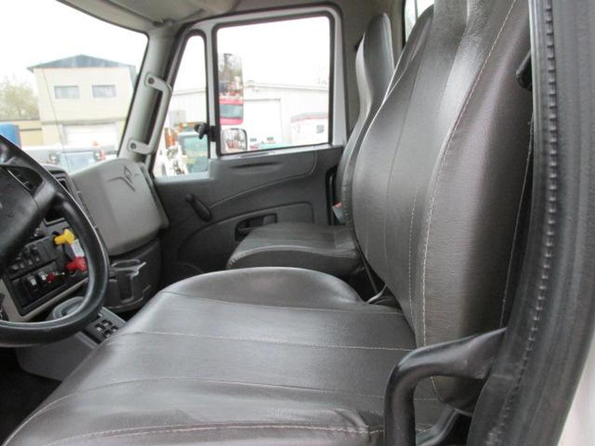 Used 2018 International 7600 Septic Truck 2000 Gal