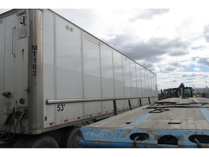 Used 2017 Stoughton 53 ft tandem