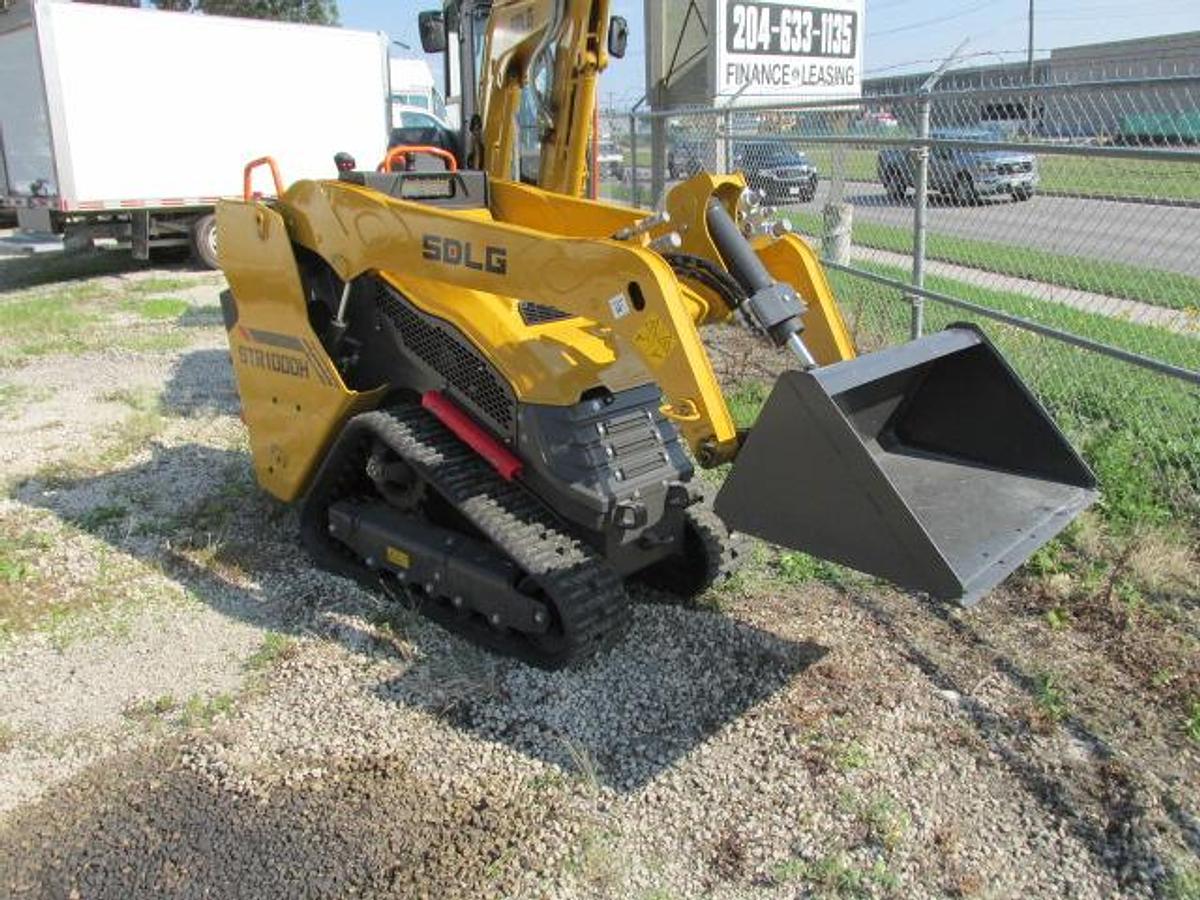 Brand new mini skid steer Kubota 23 hp 