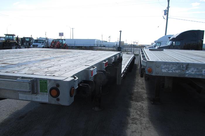Used 2021 Lode KIng 53 ft low pro recovery step deck