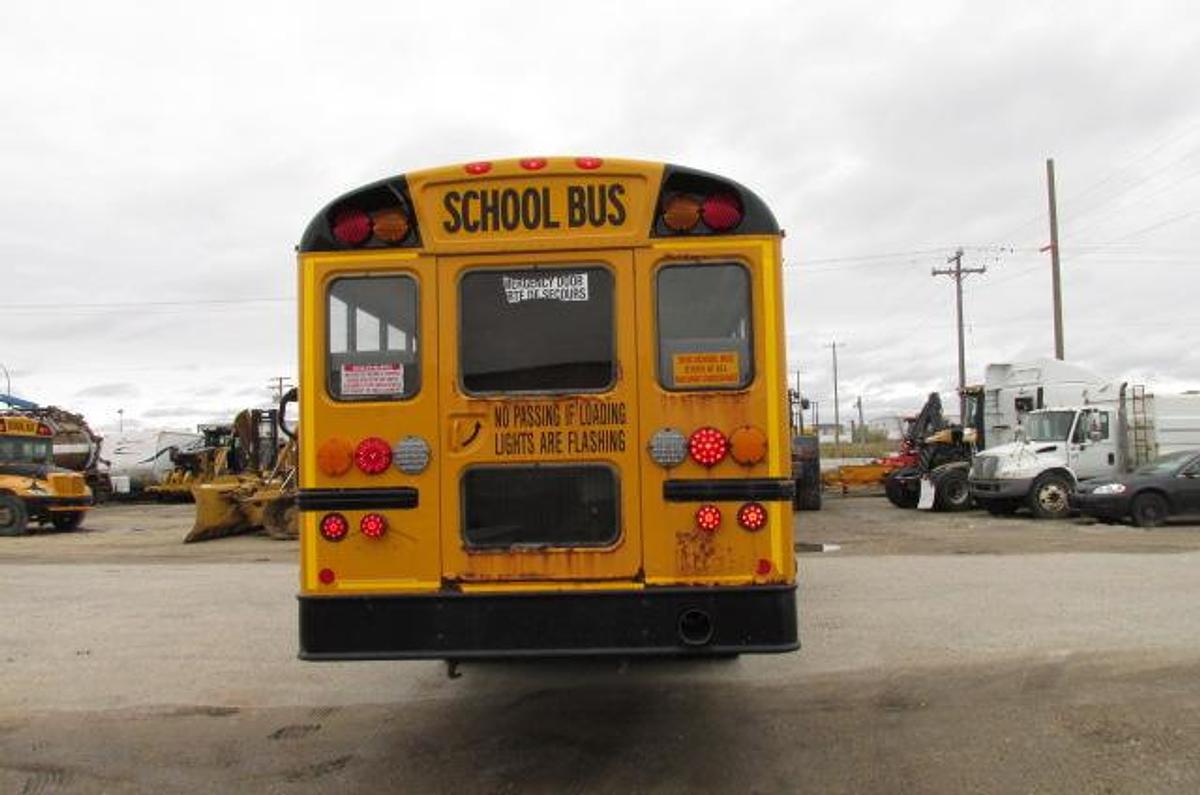 Used 2015 IC 71 passenger school bus