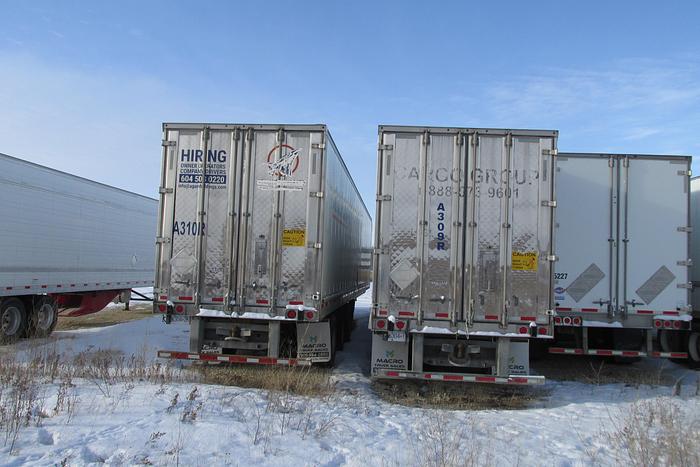 Used 2017 Wabash 53 ft tri axle reefer trailer with Carrier X4-7500 unit