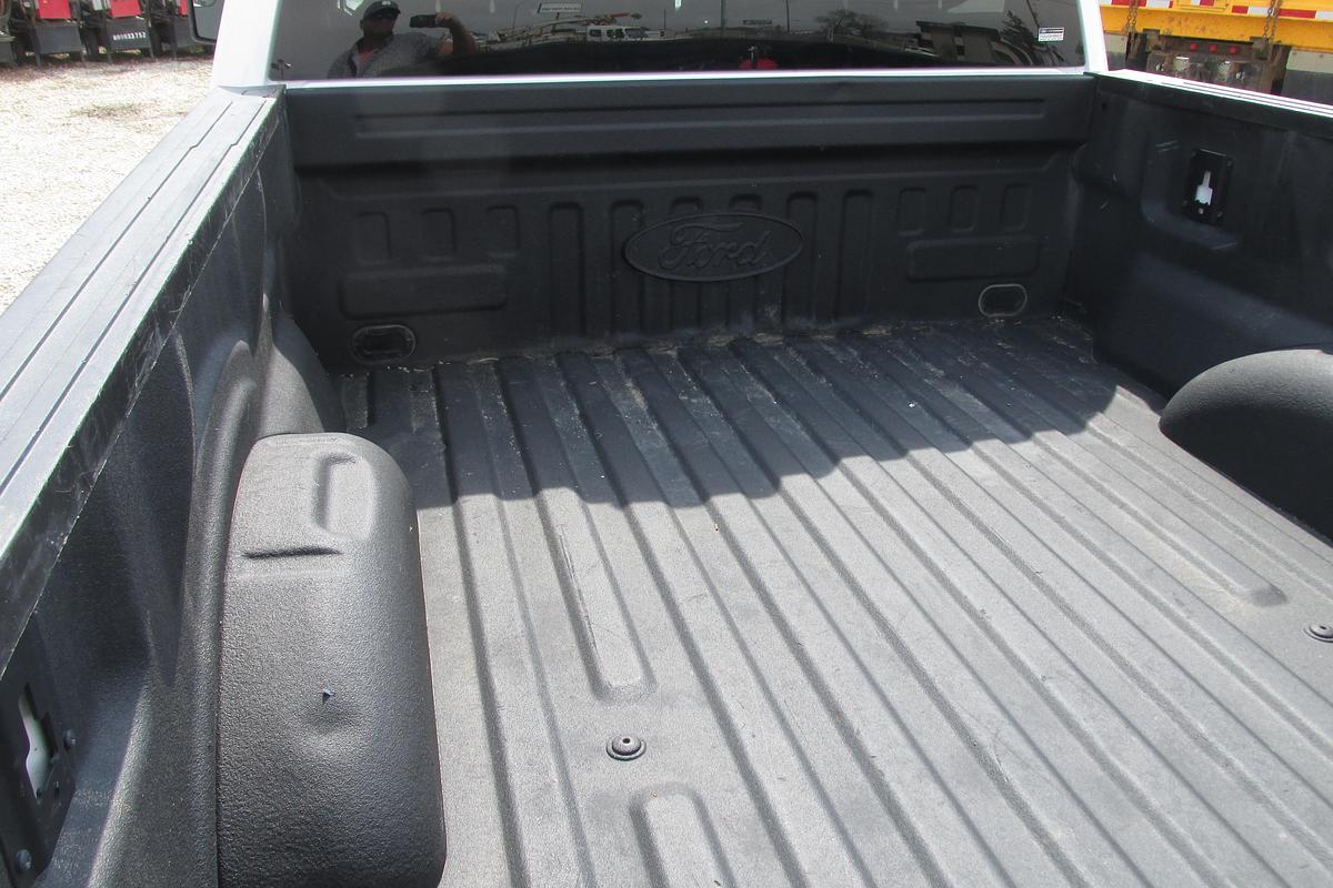 Used 2020 Ford F 150 Crew Cab 4x4 6.5 ft box 5.0L engine