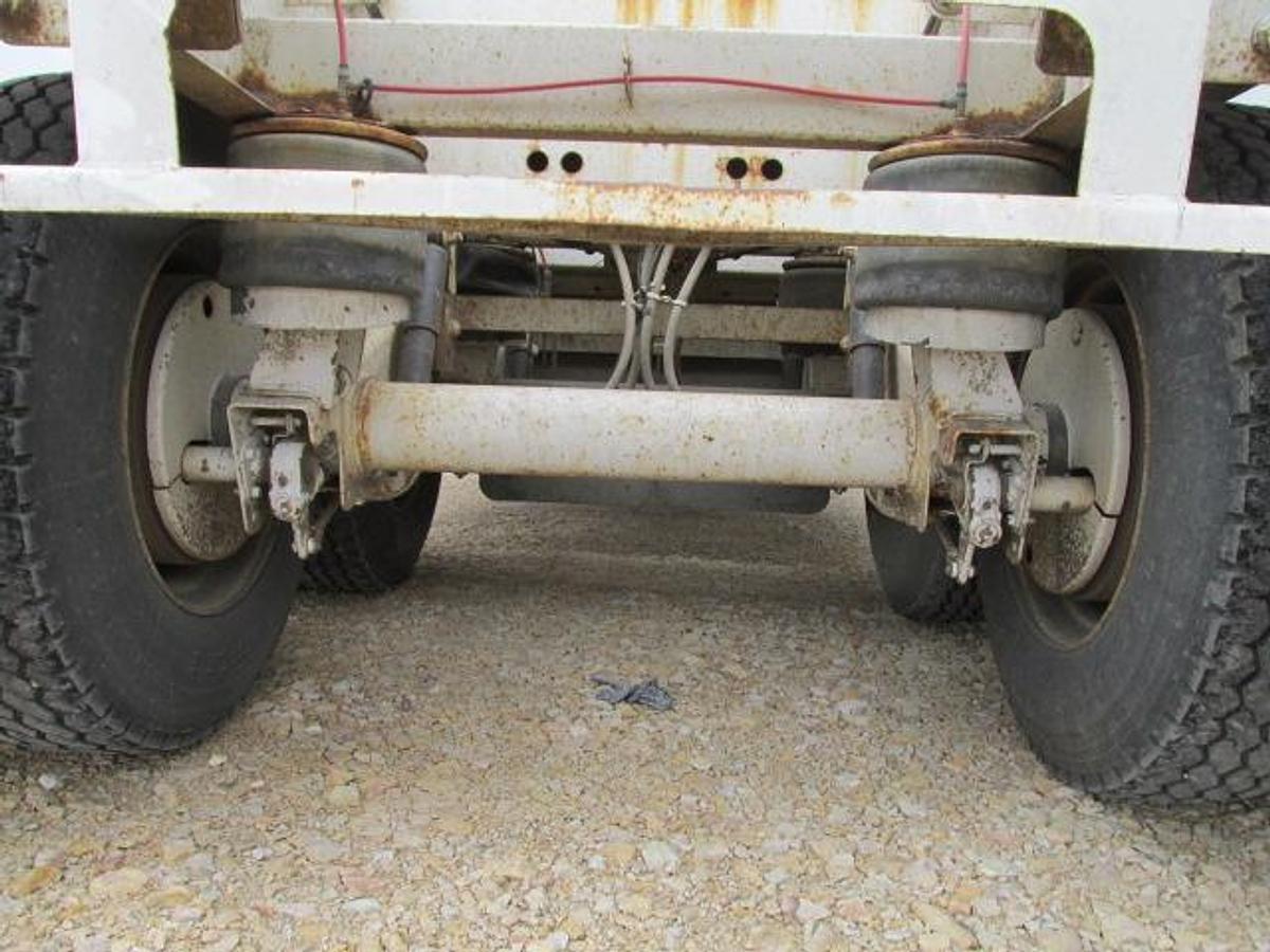 Used 2015 Midland MX 2000 cross belly dump trailer