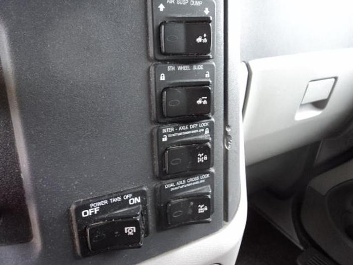 Used 2018 Peterbilt 579