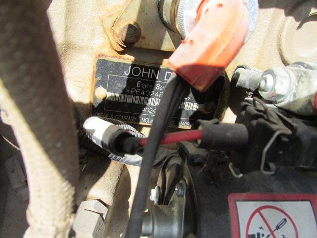 Used 2016 Doosan 185 CFM air compressor