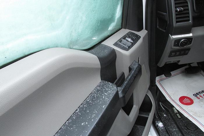 Used High rail 2017 Ford F 350 Crew cab long box New engine