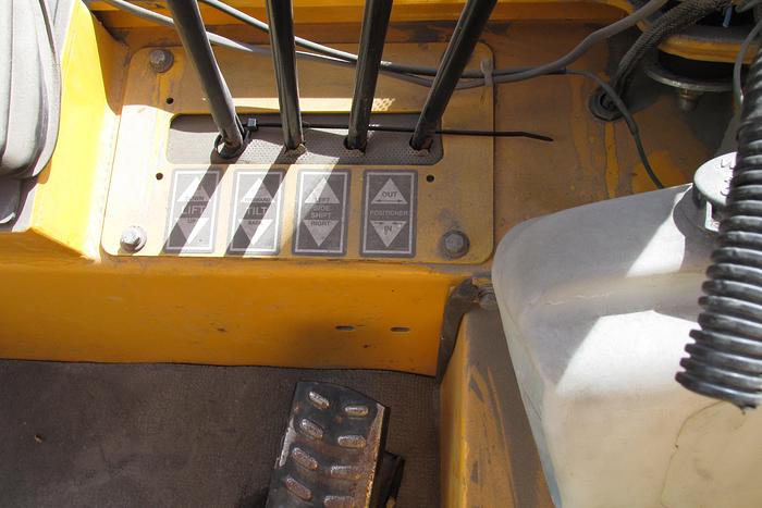 Used 2014 Loadlifter Laborer 10000 4x4 fork lift 9000 lb lift