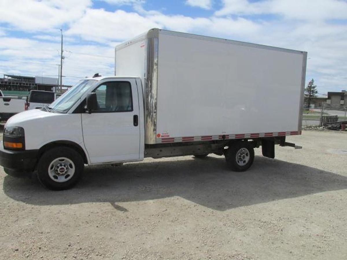 Used 2022 GMC Savana 3500 Box van 9900 lb GVW