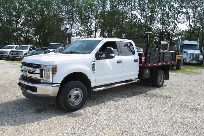 Used 2019 Ford F 350 Crew Cab 4x4 Dually with dump box