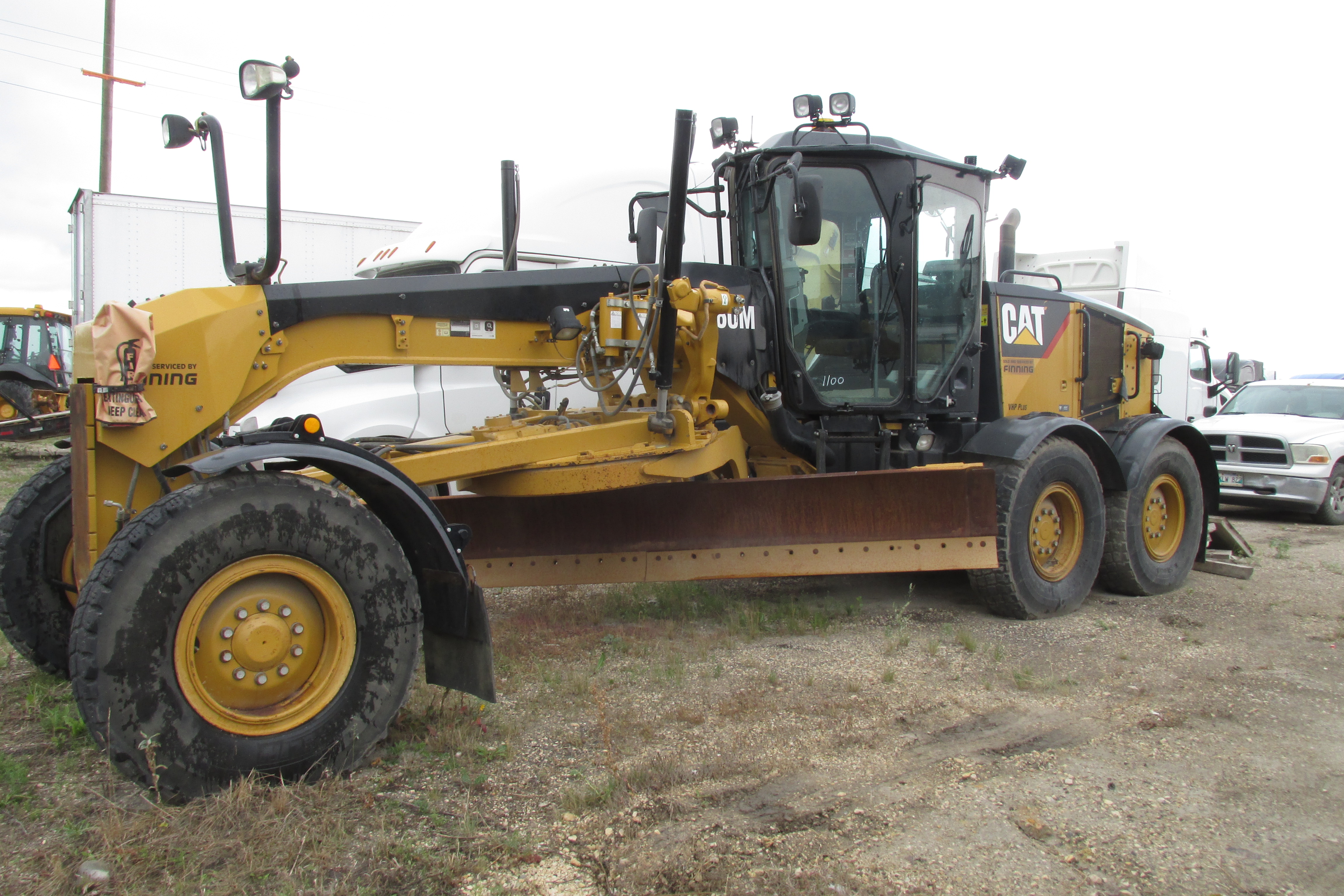 Used 2015 Caterpillar 160M VHP Plus Grader with snow wing very nice