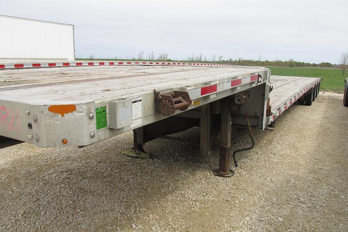 Used 2016 Doonan Specialized low pro step deck tridem combo