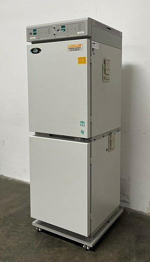 Used Nuaire NU-8700 Autoflow IR Water-Jacketed CO2 Dual Stacked Incubator