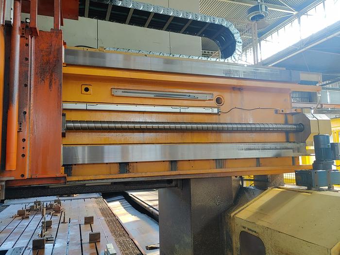 Used Plano Miller CNC Carnaghi