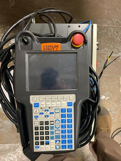 Used FANUC LR MATE 200ID/7C CLEAN ROOM 6 AXIS ROBOT WITH R30IB MATE