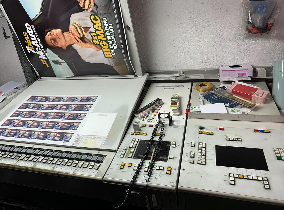 Used HEIDELBERG SM 102-4