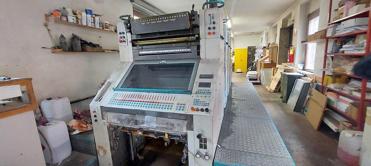 Used ROLAND 204 E