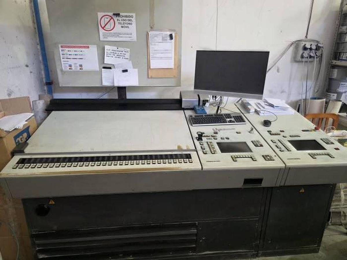 Used HEIDELBERG SM 102-8P