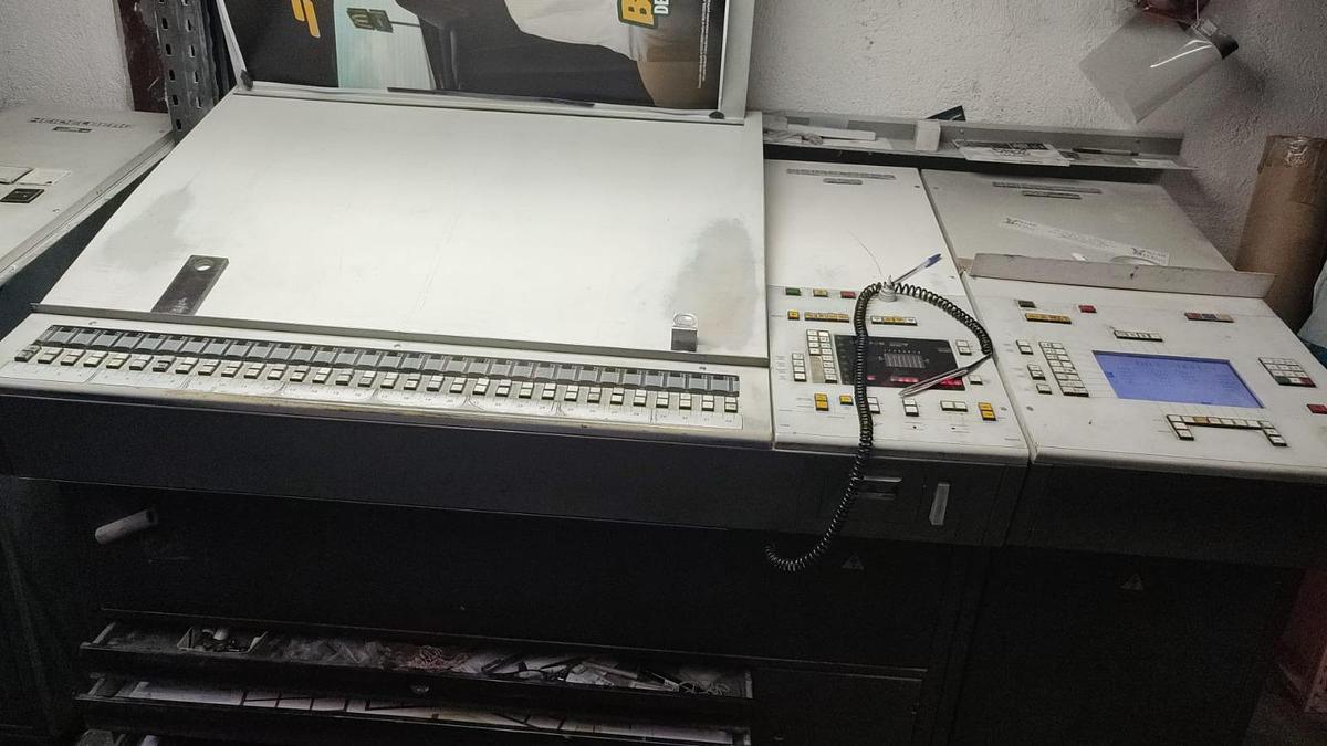 Used HEIDELBERG SM 102-4